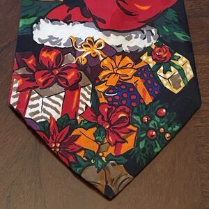 Vintage Studio 890 Black Red Green Hand Made Men’s Neck Tie Christmas tree Print